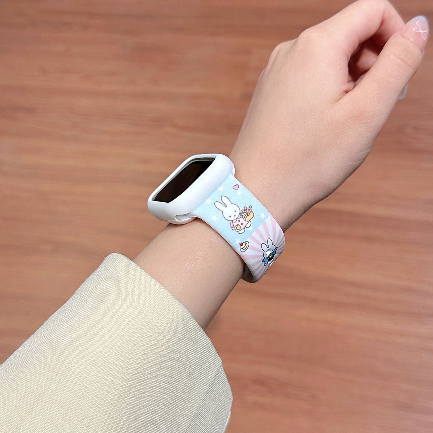 حزام ساعة من السيليكون بلون ال - مراجعة Silicone Band Replacement وسعره